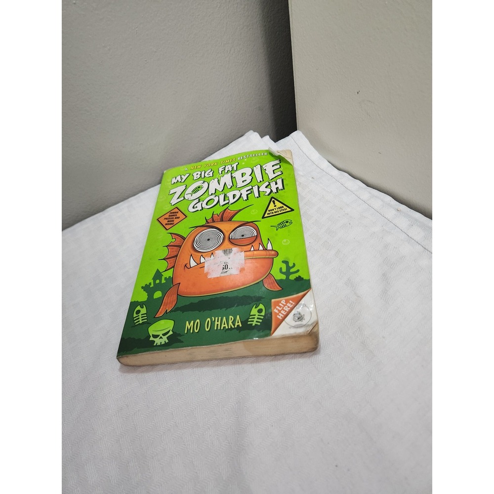 My Big Fat Zombie Goldfish Mo O'Hara Childrens Paperback Book Humor Puzzles